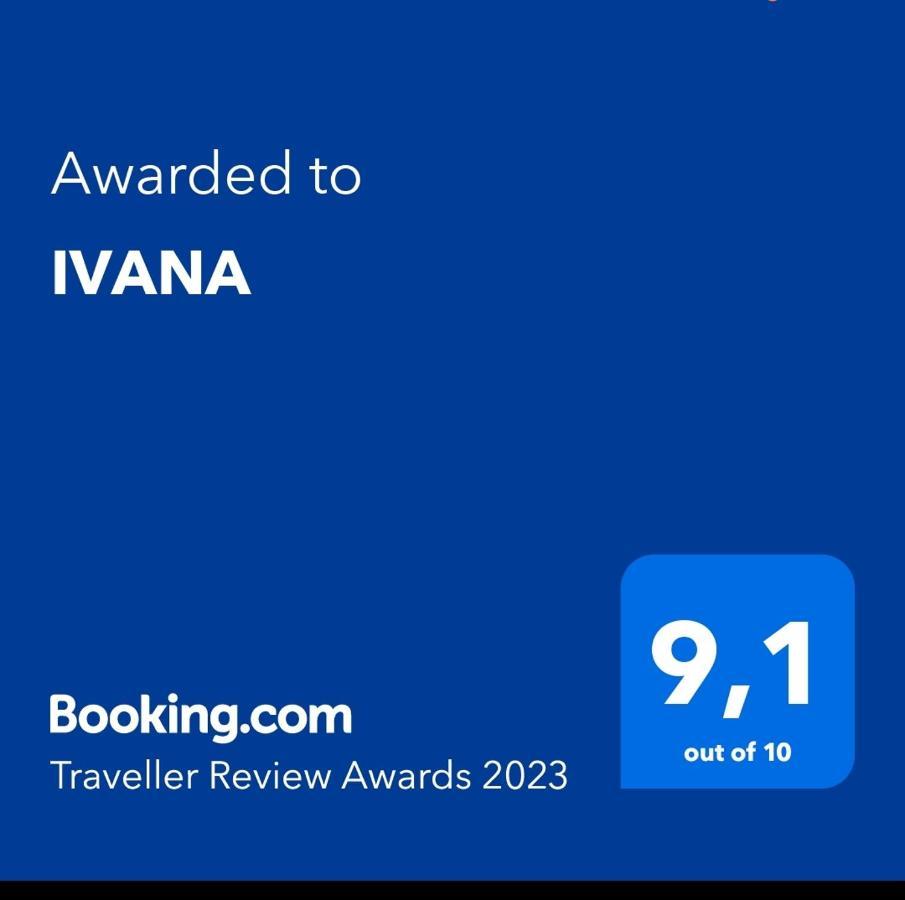 Ivana 希贝尼克 外观 照片